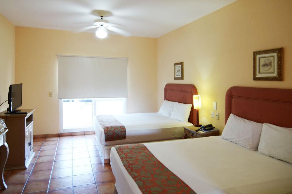 Double Room with Two Queen Beds